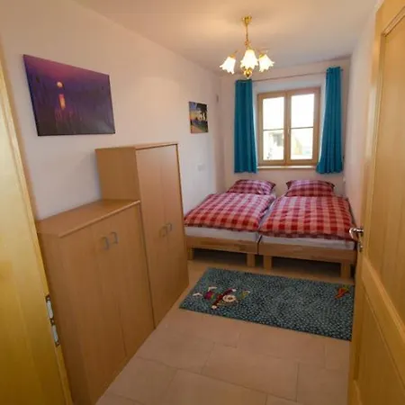 Fewo B33 Apartment *