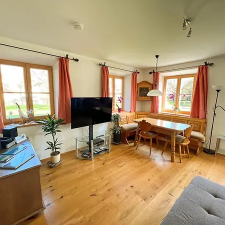Fewo B33 Apartment *